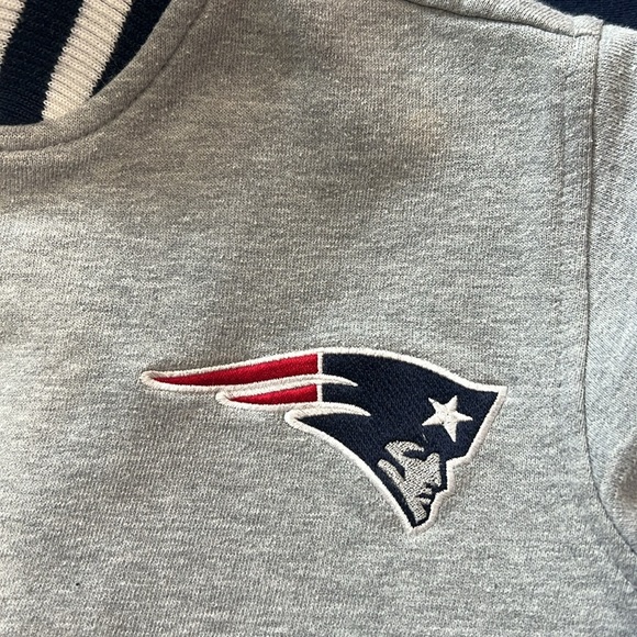 Patriots Gray and Blue Varsity Sweatshirt “Jacket” - Picture 4 of 4